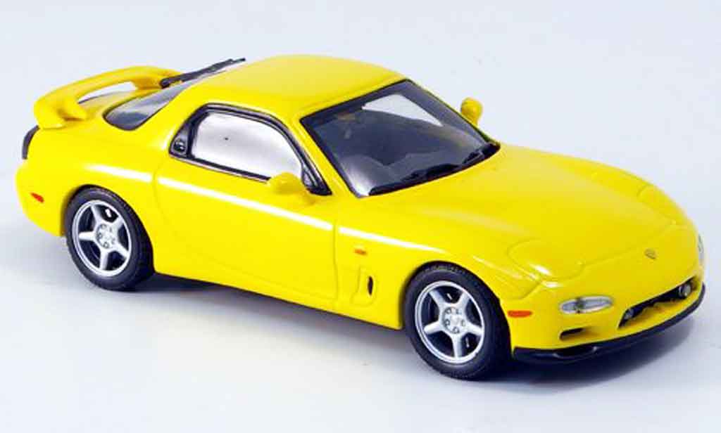 Mazda RX7 1991 1/43 Kyosho 1991 (FD3S) Type R jaune miniature