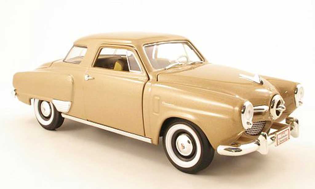 Studebaker Champion 1/18 Yat Ming beige 1950 miniature
