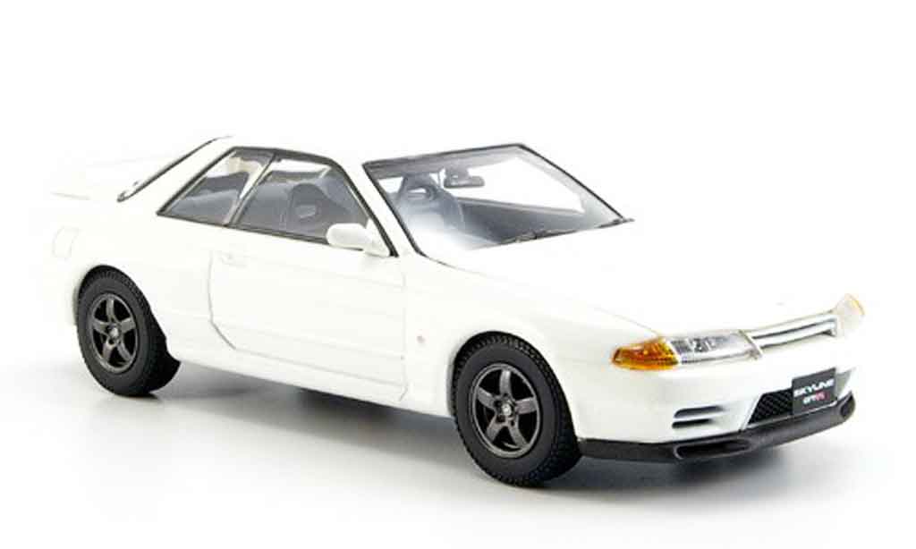 Nissan skyline r32 model car #5