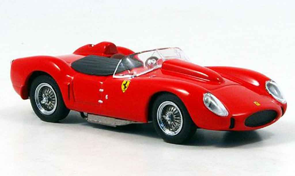 Ferrari 250 TR 1958 1/43 IXO TR 1958 testa rossa rouge miniature