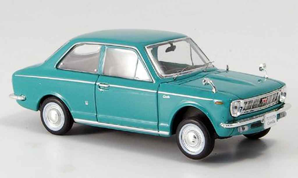 Toyota Corolla 1/43 Norev grun 1966 miniature