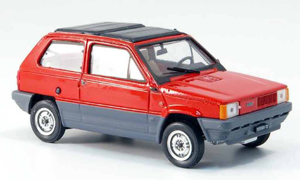 Fiat Panda 1/43 Brumm 45 rouge avec capote Doppelfaltdach 1981