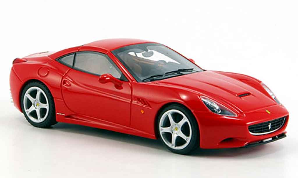 Ferrari California 2008 1/43 Look Smart 2008 red geschlossen diecast model cars