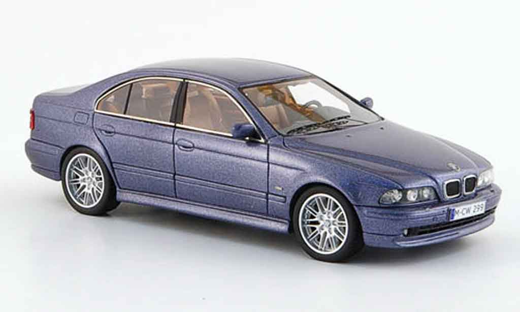 Bmw 2002 diecast model car #6