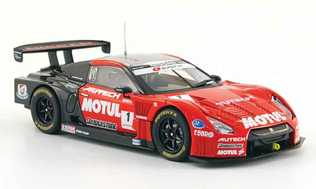 BUGZEES 1 32 #22 MOTUL AUTECH GT-R 2008 - ミニカー