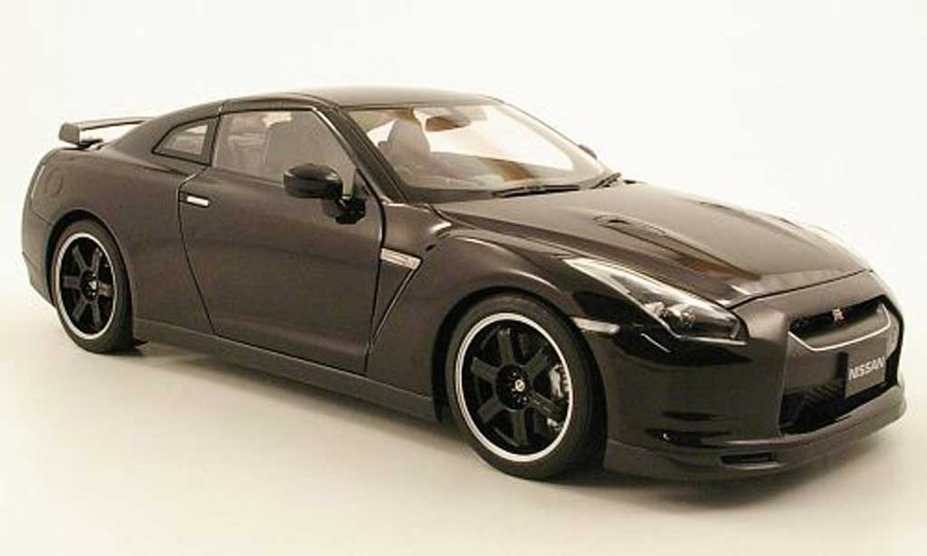 Nissan gtr r35 black 1/18 kyosho model car #5