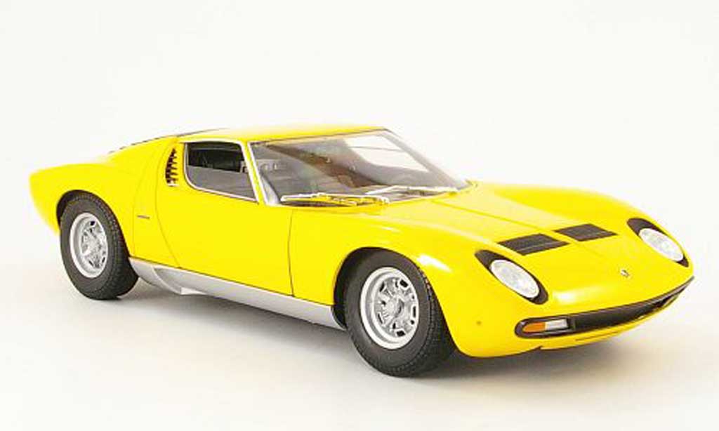 Lamborghini Miura SV 1/18 Welly SV jaune 1971 miniature