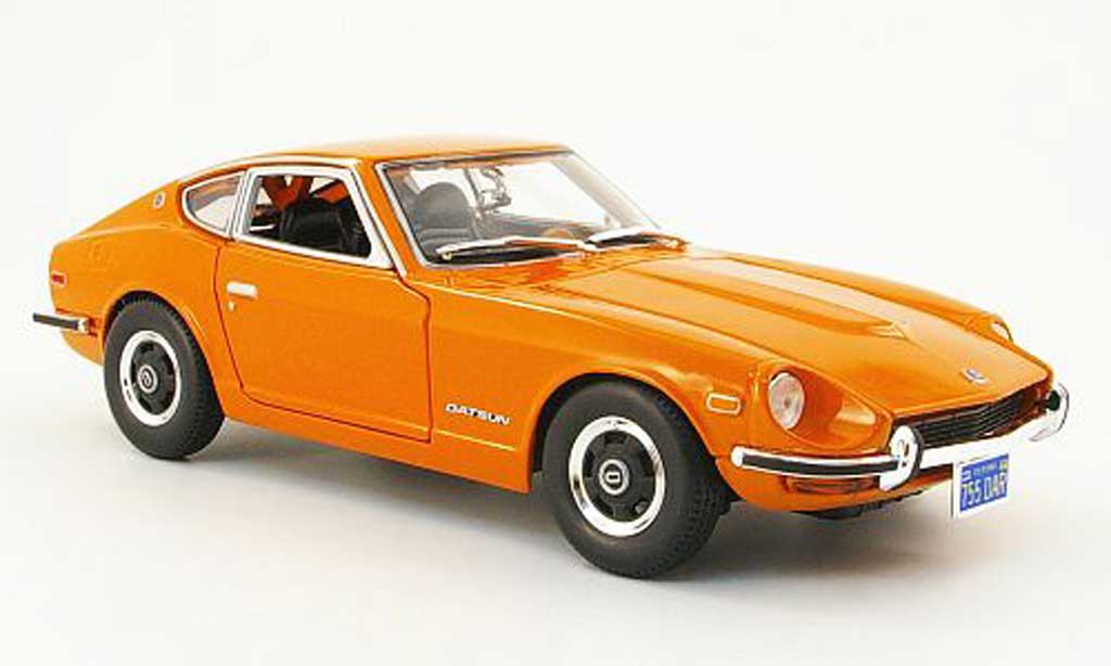 Datsun 240Z 1/18 Maisto orange 1971 miniature