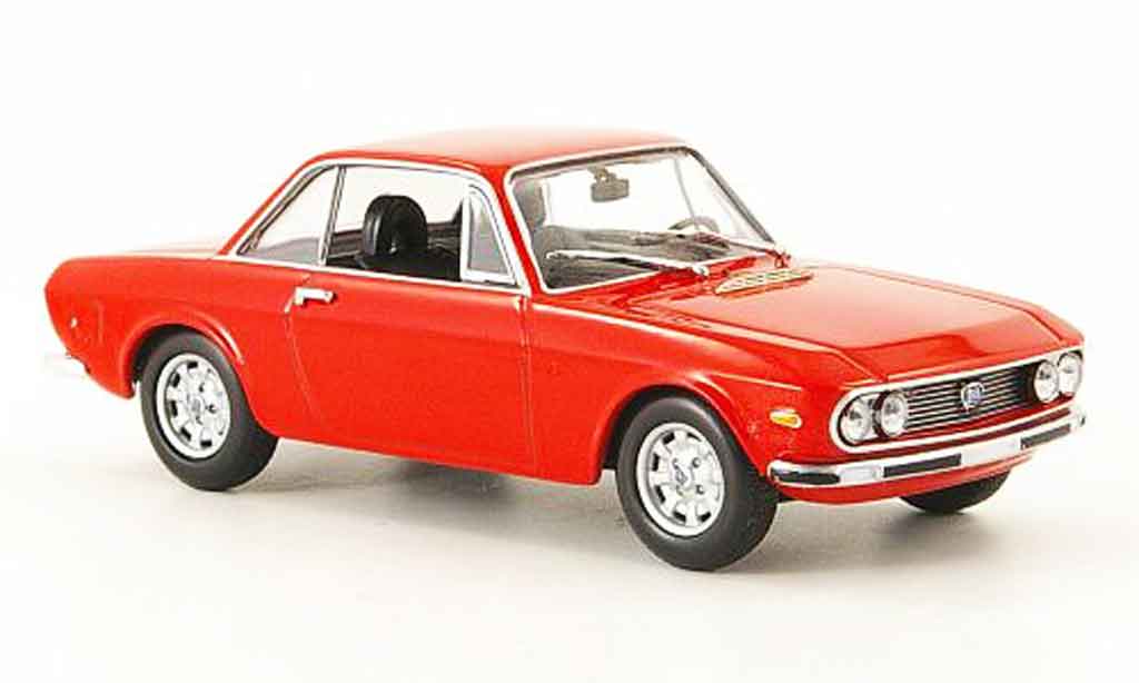 Lancia Fulvia HF 1/43 Minichamps HF 1600 rouge 1970 miniature