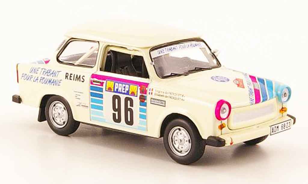 Trabant 601 1/43 IST Models No.96 Rally Monte Carlo 1992 miniature