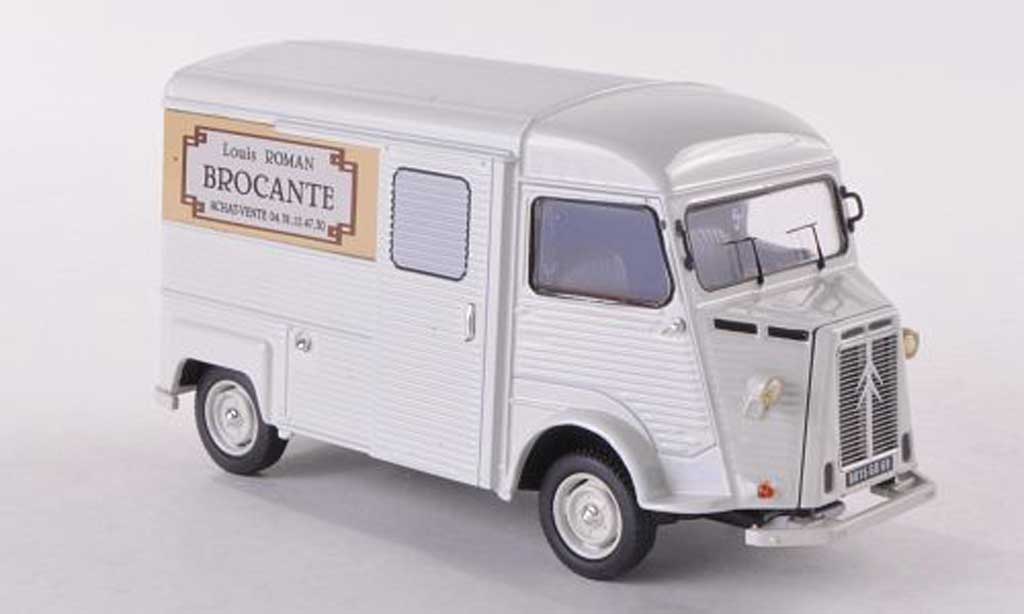 Citroen HY 1/43 Solido Louis Roman Brocante 1969 miniature
