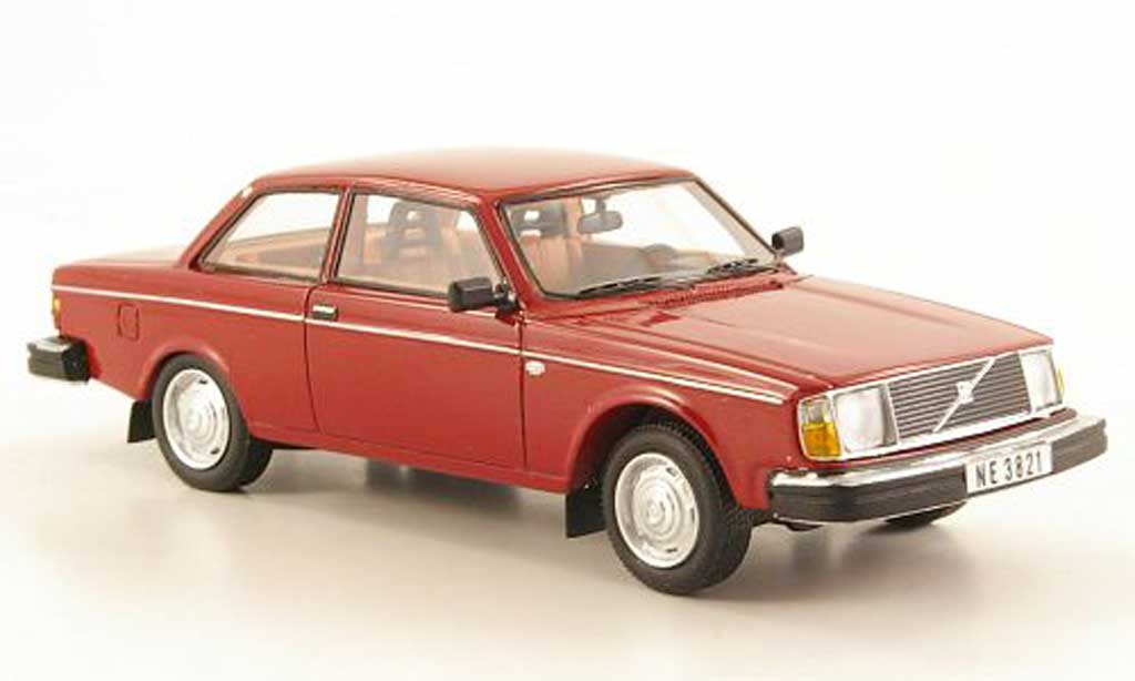 Volvo 242 1/43 Neo DL rouge 1975 miniature