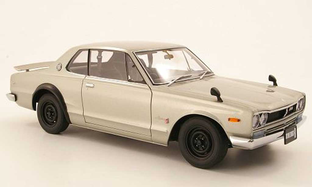 Nissan Skyline 2000 1/18 Autoart 2000 GTR (KPGC 10) grise RHD 1969 miniature