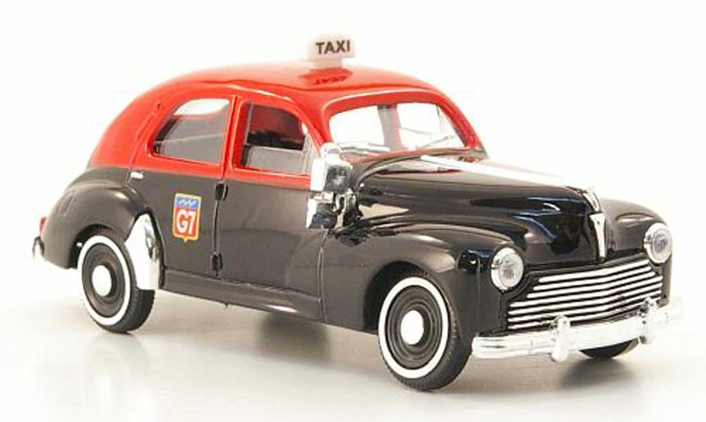Peugeot 203 Berline 1/43 Solido Taxi negro/rojo 1954
