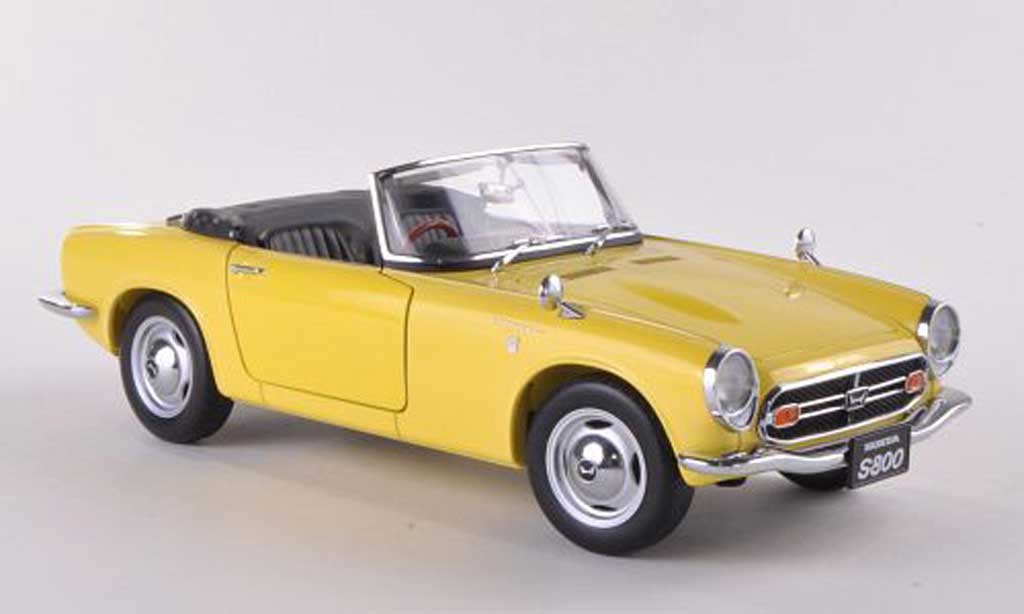 Honda S800 1/18 Autoart Roadster jaune 1966 miniature