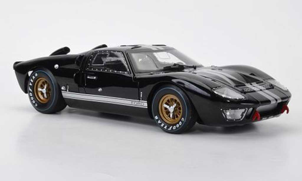 Ford GT40 1/18 Shelby Collectibles GT 40 MkII noire/grise metallisee 1966 miniature