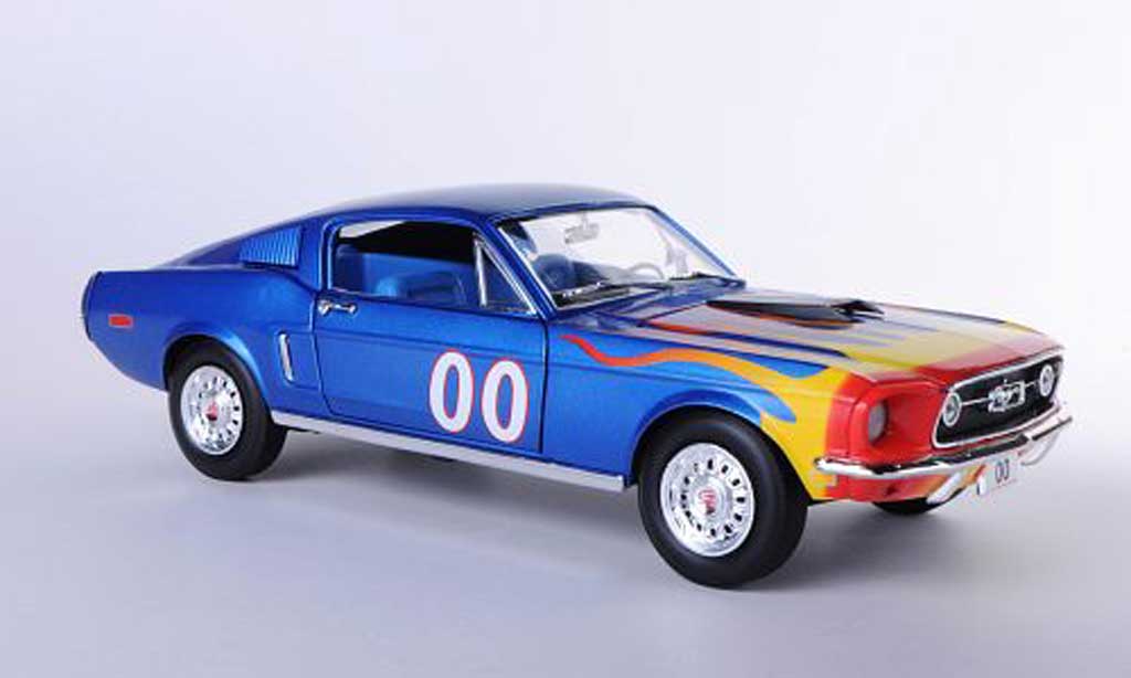 Ford Mustang 1968 1/18 Johnny Lightning 1968 Fastback No.00 The Dukes of Hazzard - Cooter's 1968