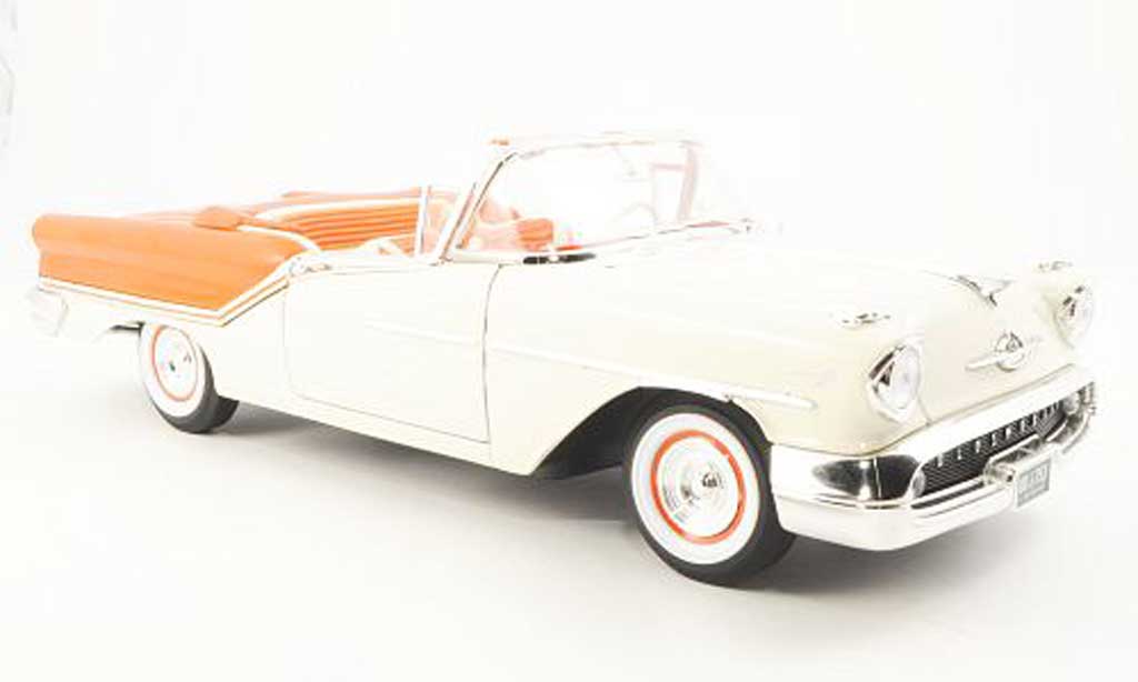 Oldsmobile Super 88 1/18 Yat Ming Convertible blanche/orange 1957 miniature