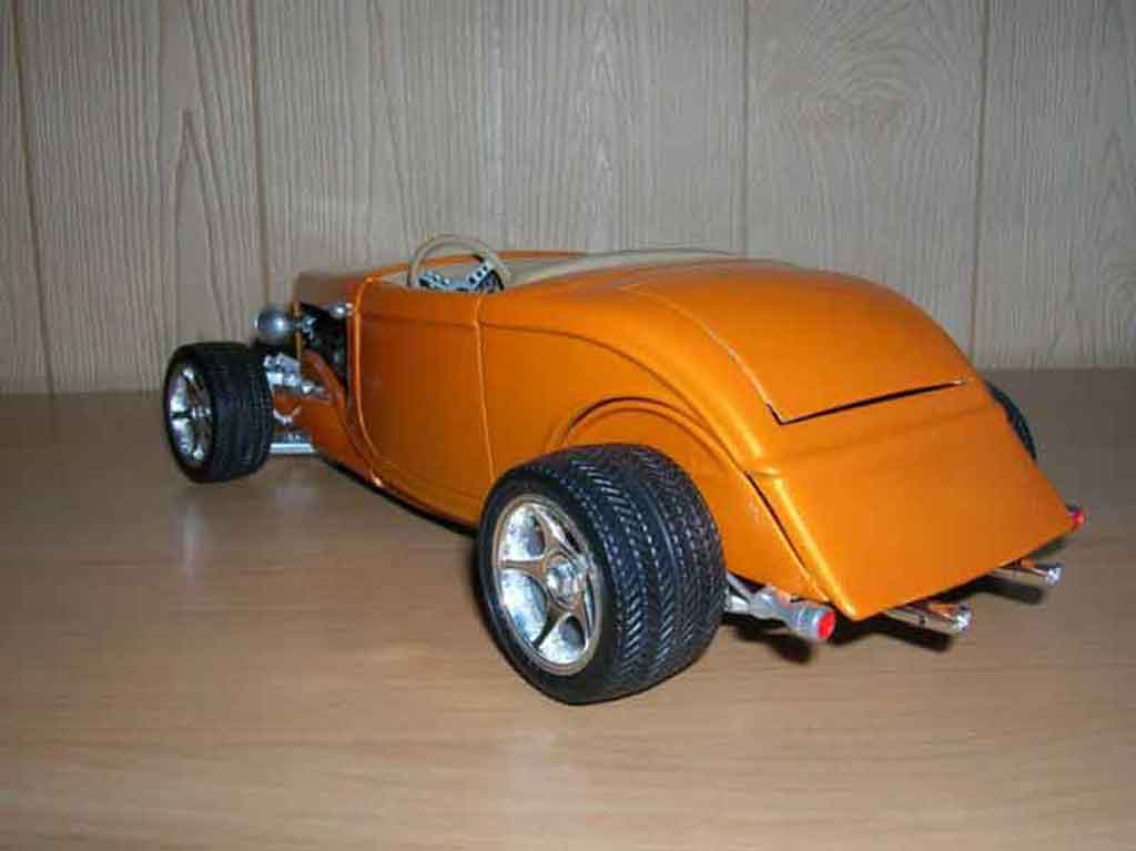 Ford 1934 1/18 Solido rt 10 hot rod