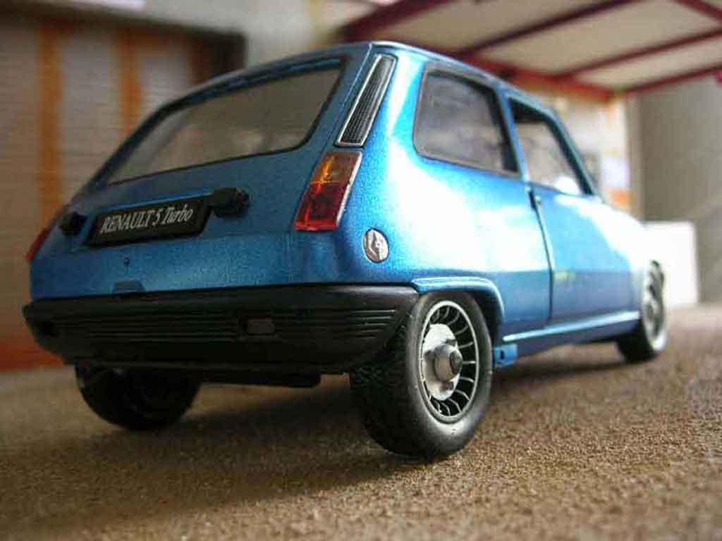 Renault 5 Alpine 1/18 Solido turbo tuning miniature