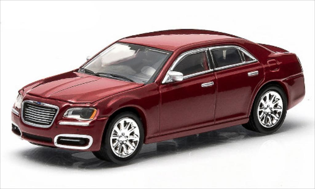Chrysler 300C 1/64 Greenlight metallic-rouge 2013 miniature
