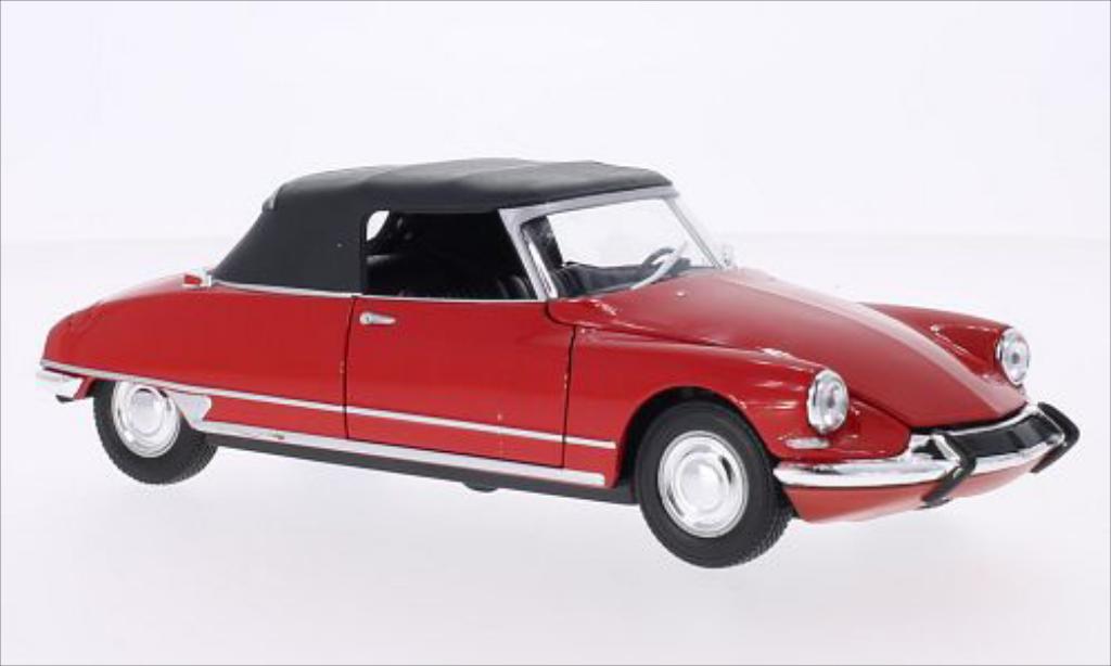 Citroen DS 19 1/24 Welly 19 Cabriolet rouge