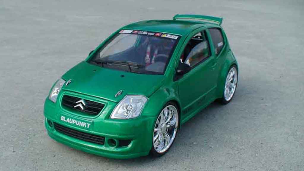 Citroen C2 tuning 1/18 Solido tuning vts jantes 18 pouces