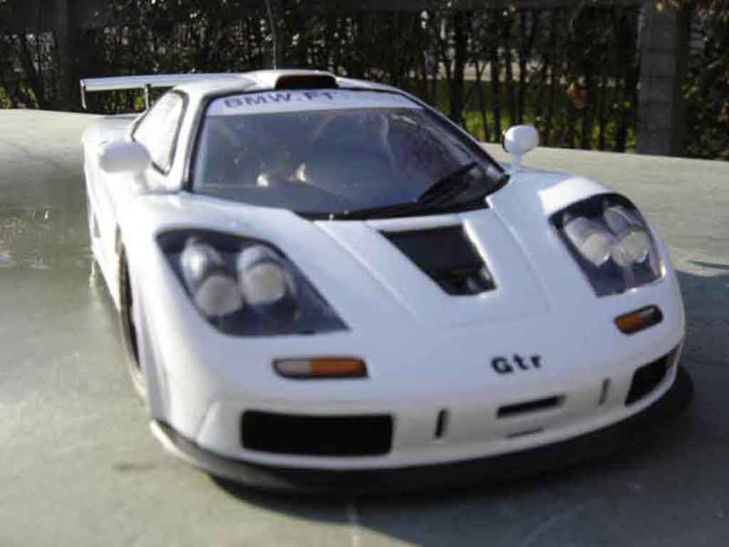 McLaren F1 1/18 Ut Models gtr white tuning diecast model cars