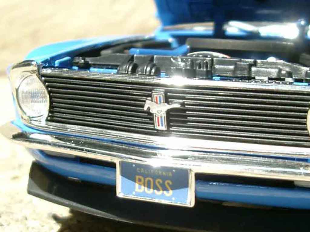 Ford Mustang 1970 1/18 Motormax 1970 boss 429