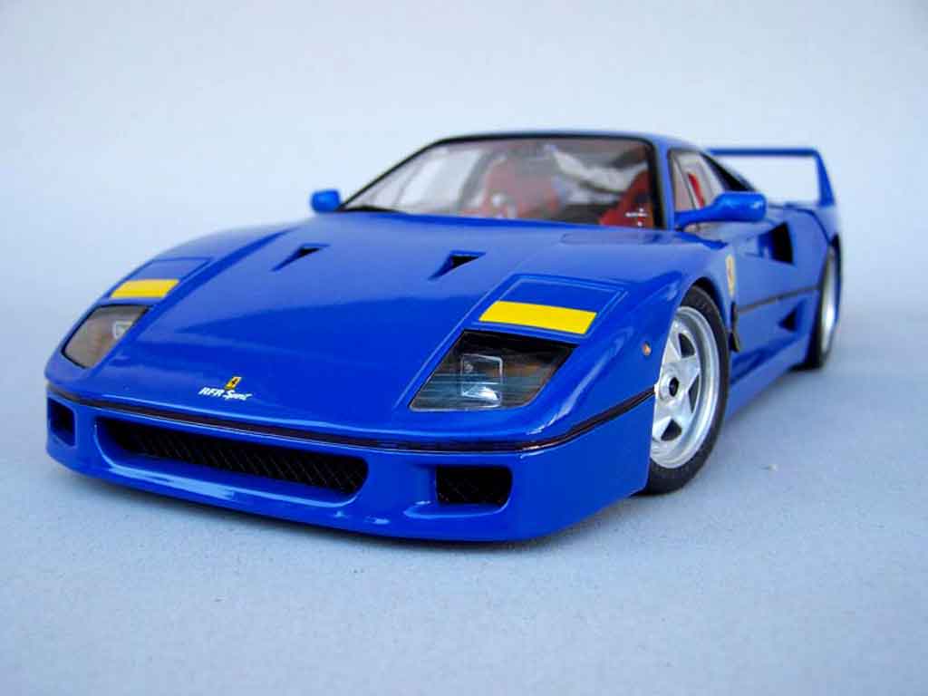 Ferrari F40 1/18 Burago stradale blue rfr sport