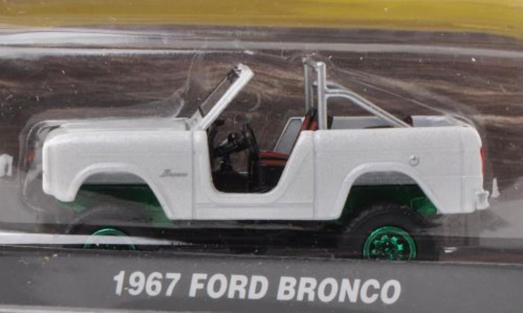Ford Bronco 1/64 Greenlight blanche Special Version 1967 miniature
