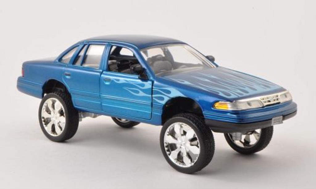Ford Crown 1/24 Motormax Victoria Tuning bleu mit Dekor 1998 miniature