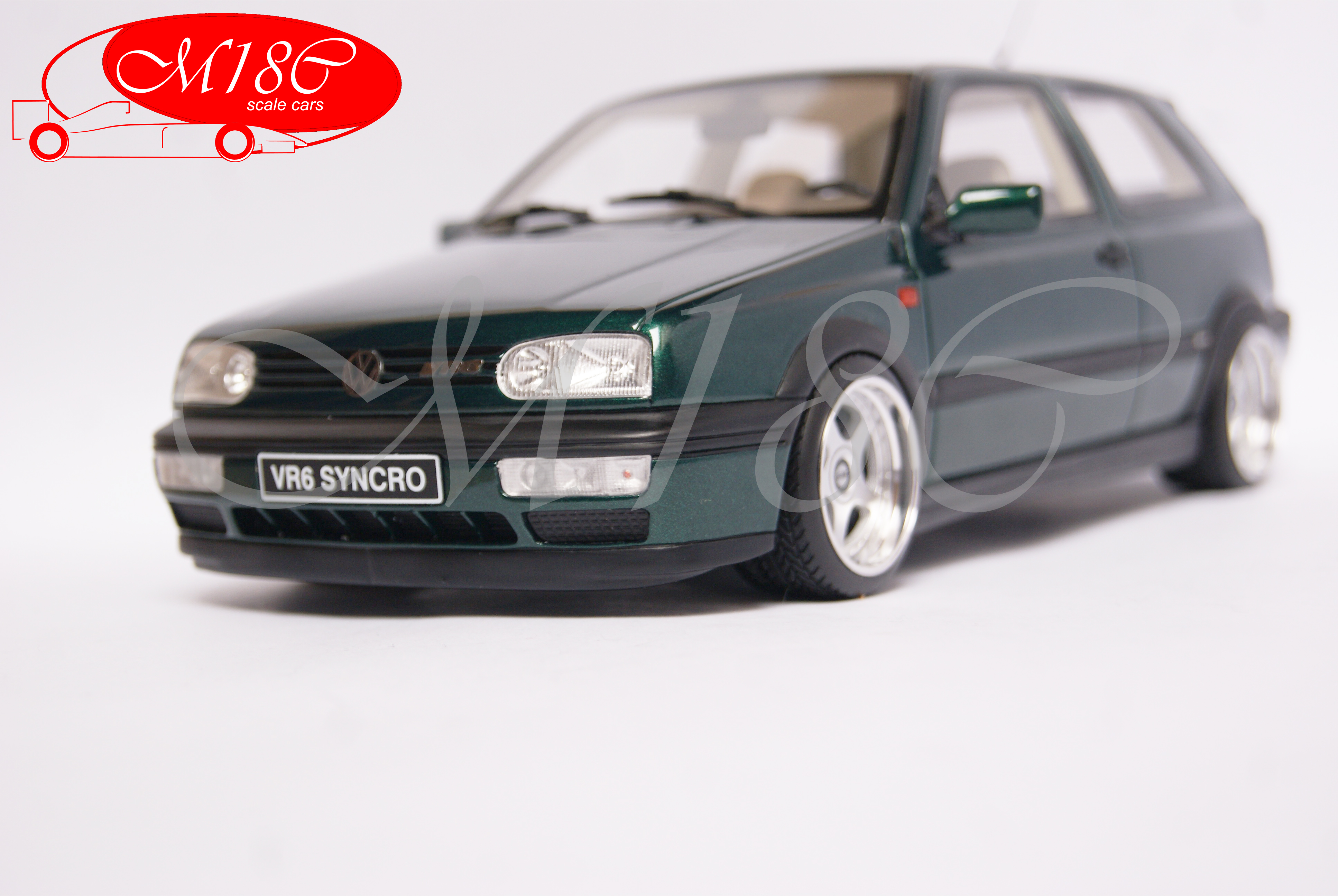 Volkswagen Golf III 1/18 Ottomobile VR6 synchro grun jantes OZ Racing 17 pouces tuning diecast model cars