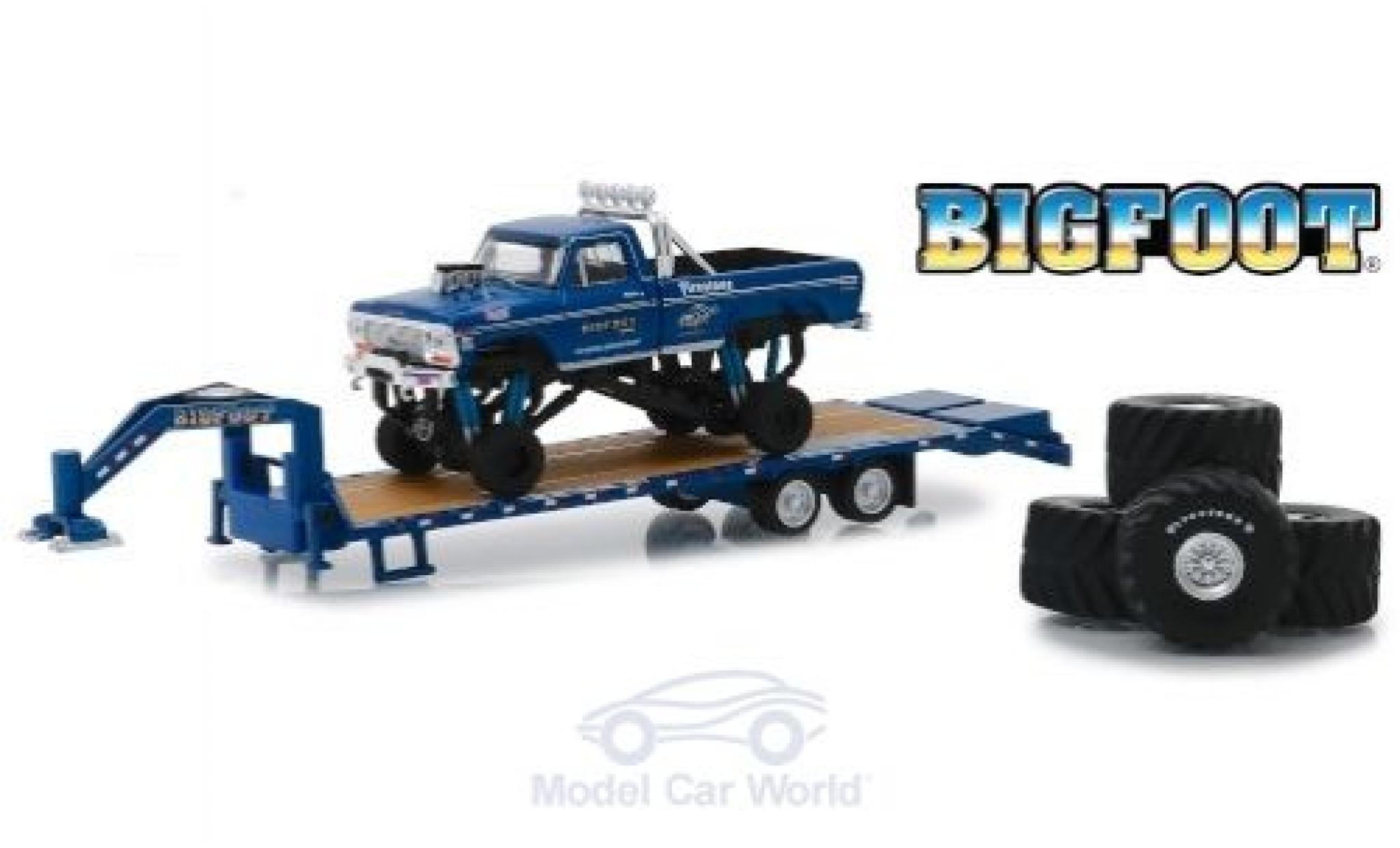 Ford F-250 1/64 Greenlight Monster Truck Bigfoot 1974 with Gooseneck Trailer and Tires