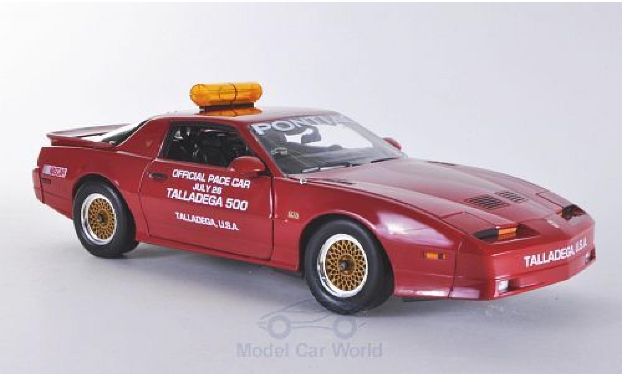 Modellino in miniatura Pontiac Trans Am 1/18 Greenlight GTA Indy