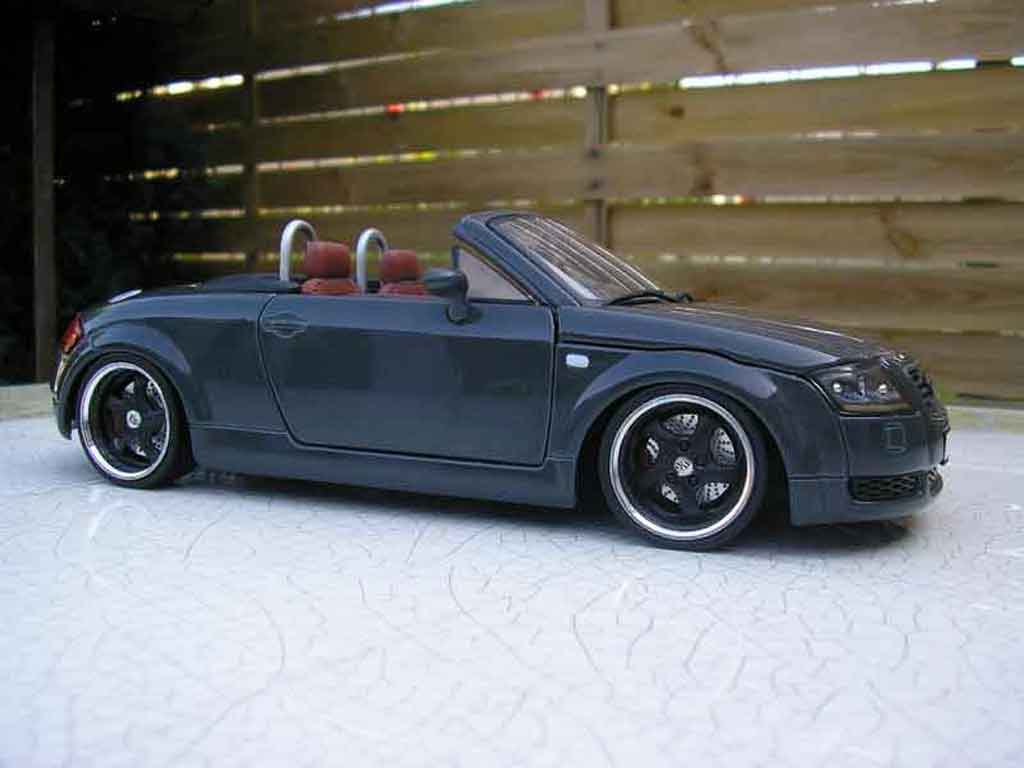 Audi TT Roadster 1/18 Maisto Roadster grey jantes porsche