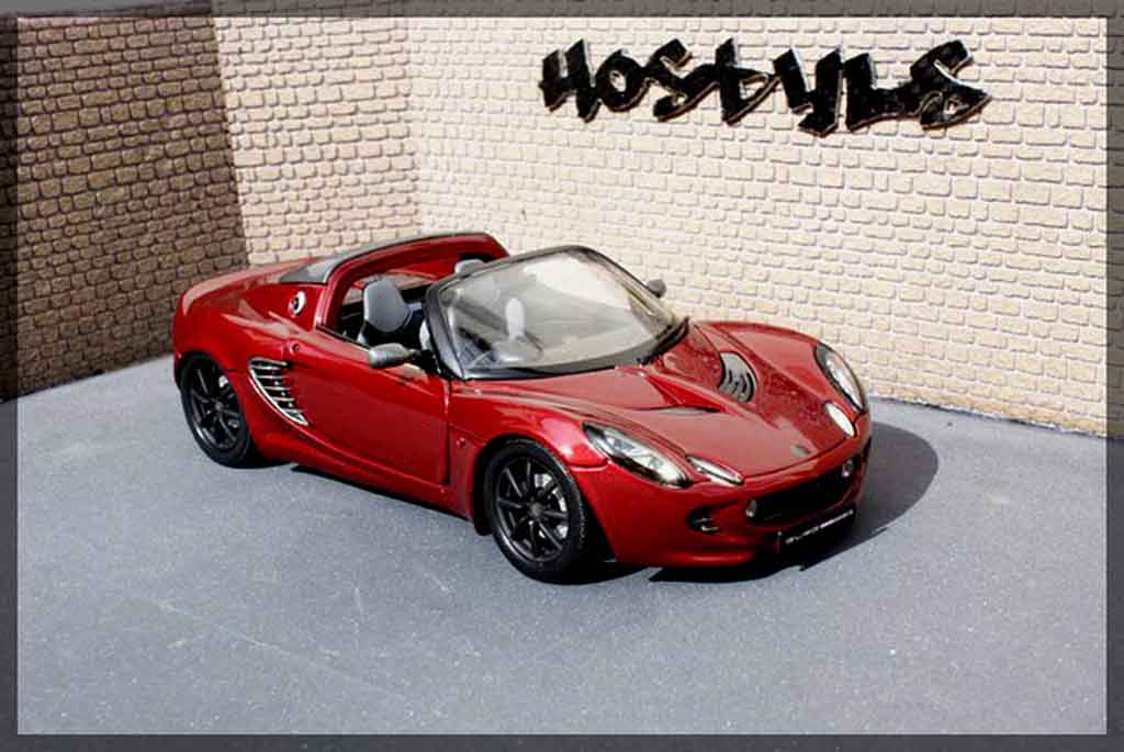 Lotus Elise 111S 1/18 Welly 111S red / carbon