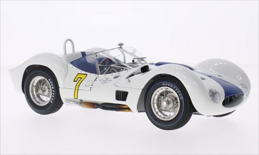 Maserati Tipo 1/18 CMC 61 Birdcage RHD No.7 Gran Premio de Cuba 1960 miniature