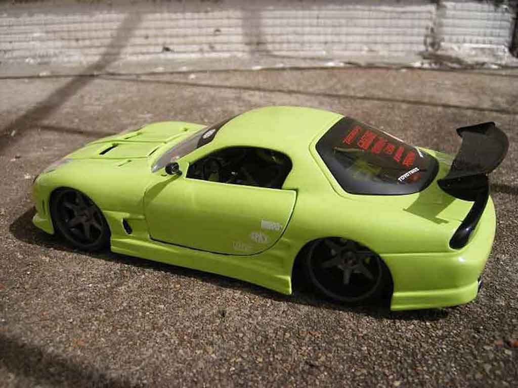 Mazda RX7 1/18 Jada Toys Toys grun