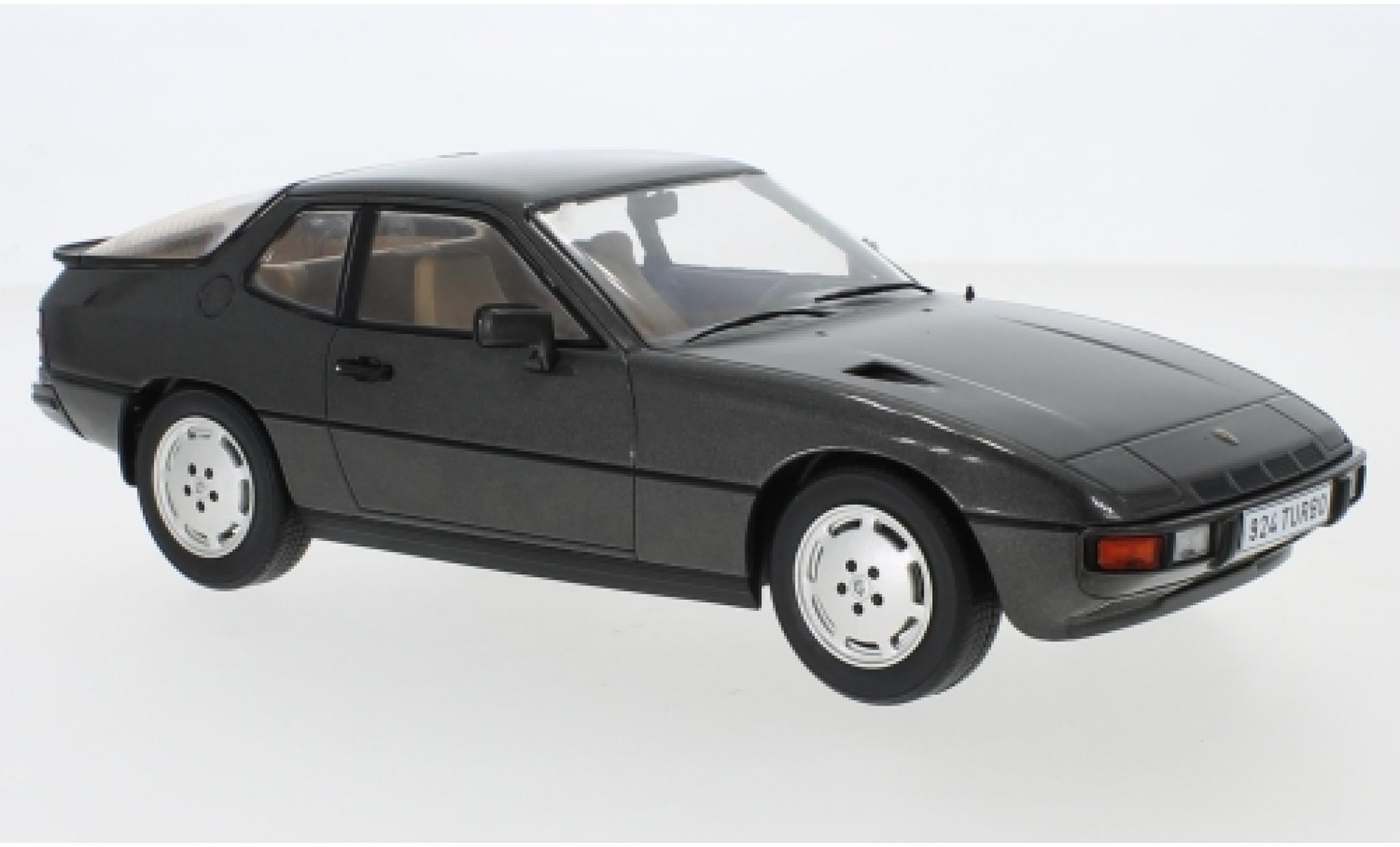 1/18 ポルシェ 赤 レッド ターボ Porsche 924 Tu...+steelon.com.au