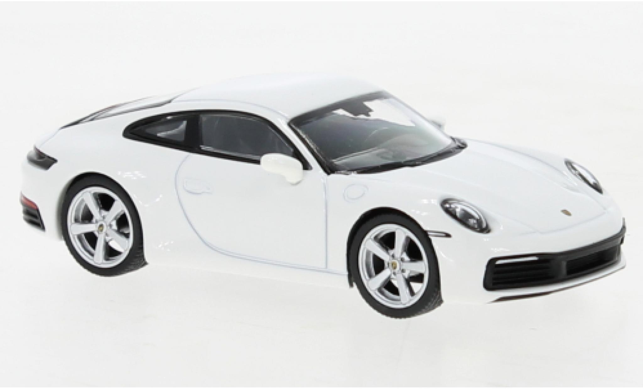 Porsche 911 Miniature Carrera 4S