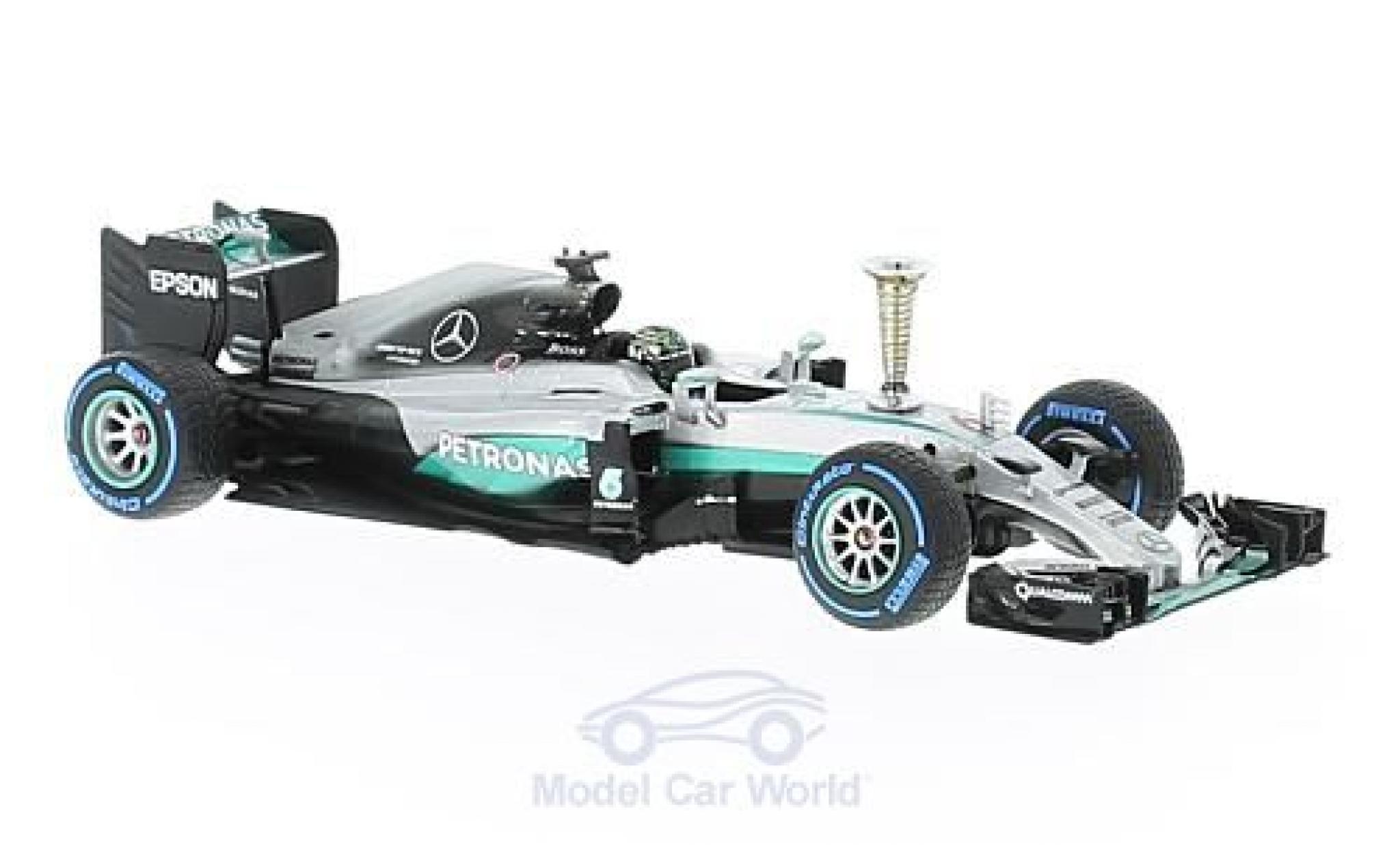 Mercedes F1 1/43 Minichamps W07 Hybrid No.6 AMG Petronas Team Petronas Formel 1 2016 mit Pokal N.Rosberg