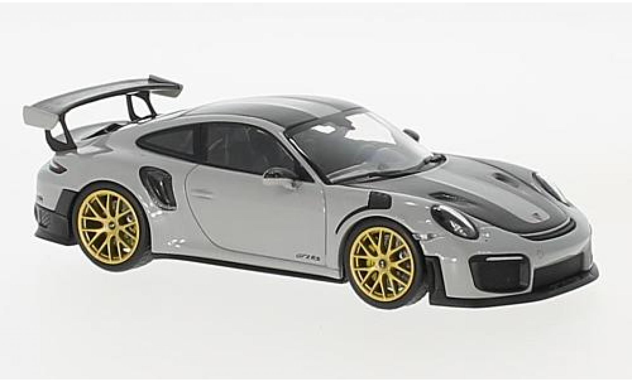 Porsche 991 GT2 RS 1/43 Minichamps 911 (.2) GT2RS hellgrise/carbon 2018 Weissachpaket