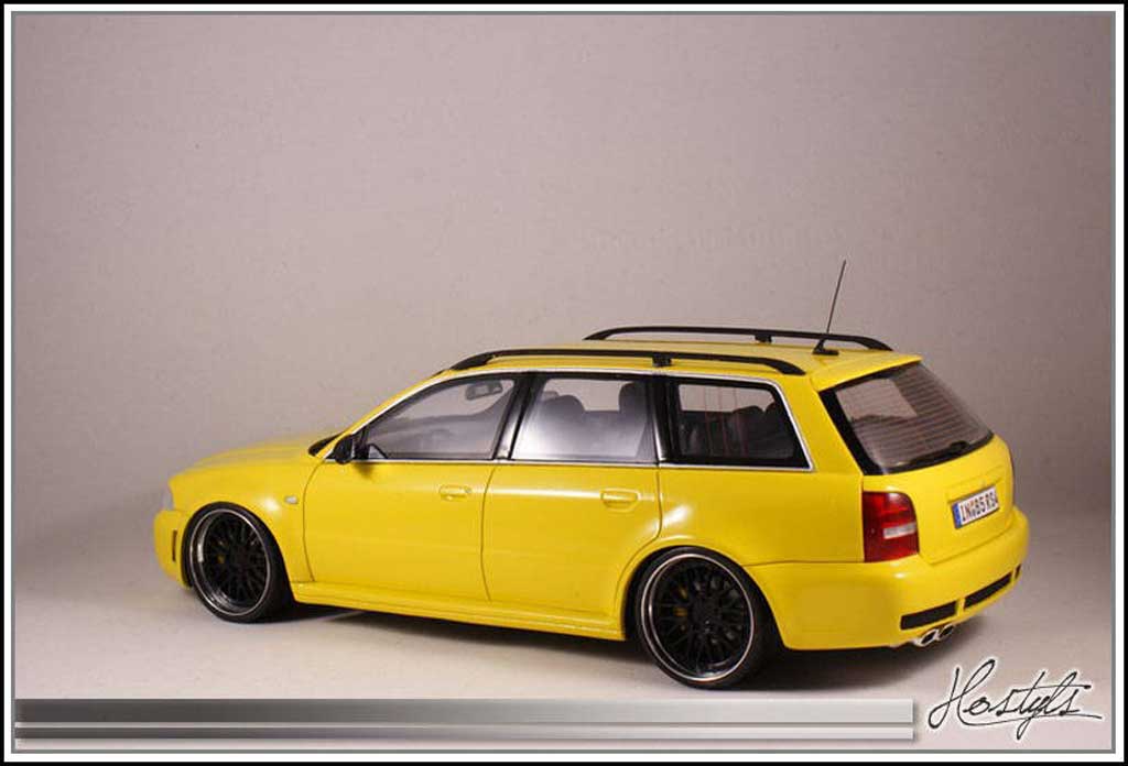 Audi RS4 1/18 Ottomobile B5 Black and Yellow