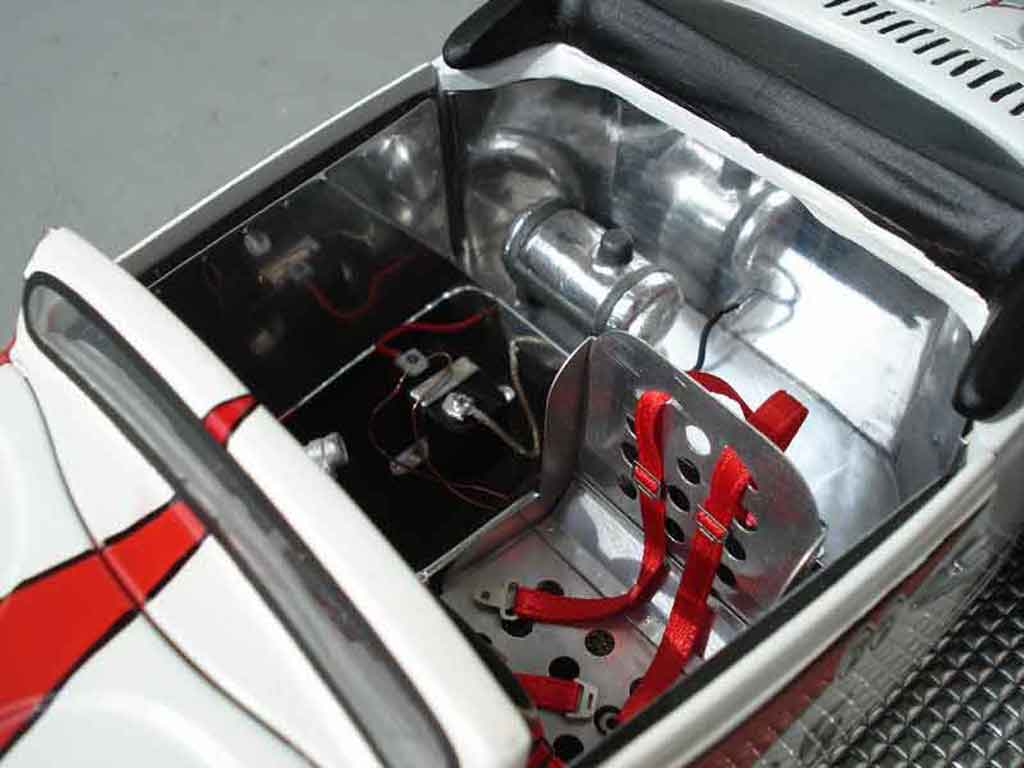 Volkswagen Kafer Hot Rod 1/18 Solido Hot Rod mats heb rod so-cal