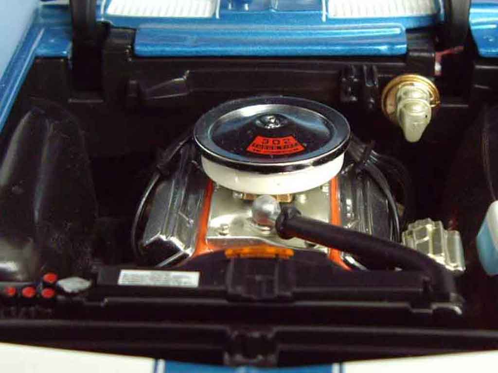Chevrolet Camaro Z28 1/18 Ertl Z28 dz 302 bleue 1969