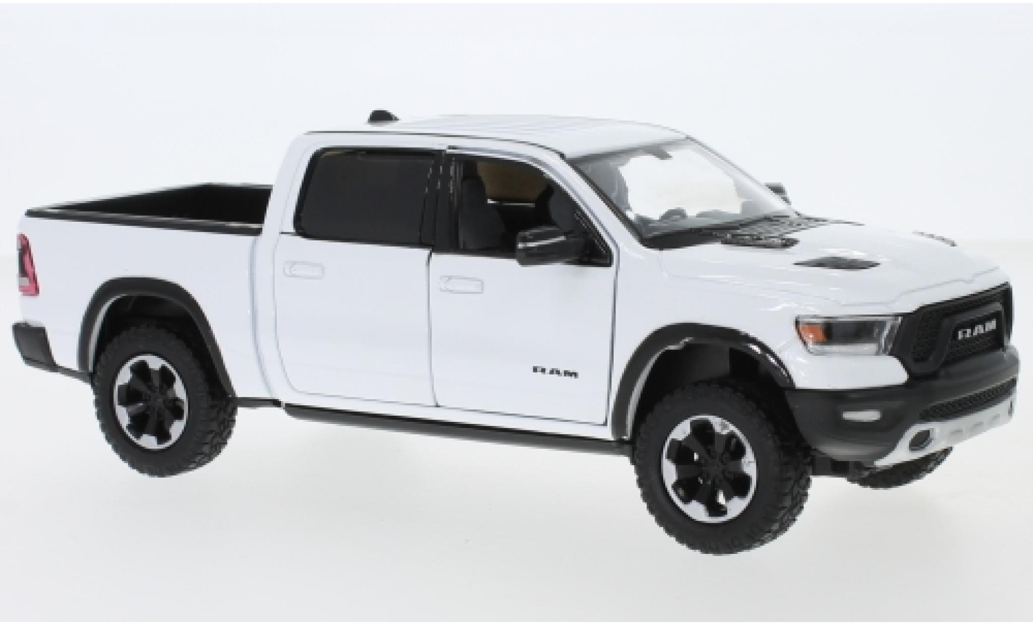 Coche Miniatura Dodge Ram 124 Motormax 1500 Crew Cab Rebel Blanche 2019 Coches Miniaturases