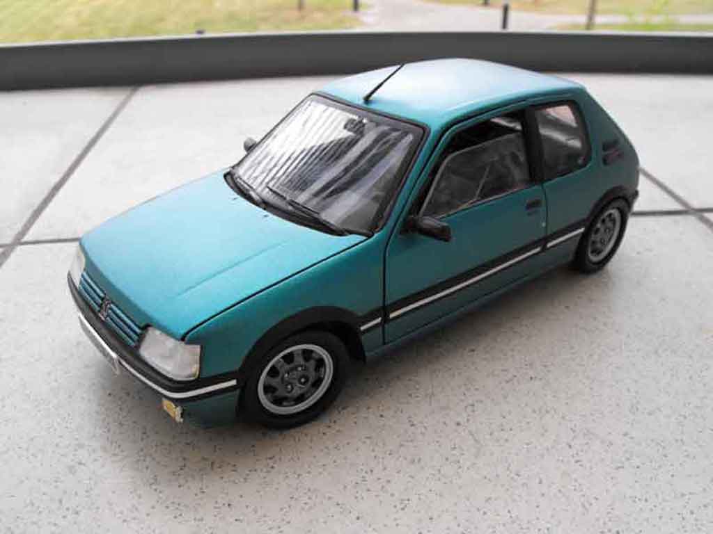 Peugeot 205 GTI 1/18 Solido Griffe GTI rabaissee tuning diecast model cars