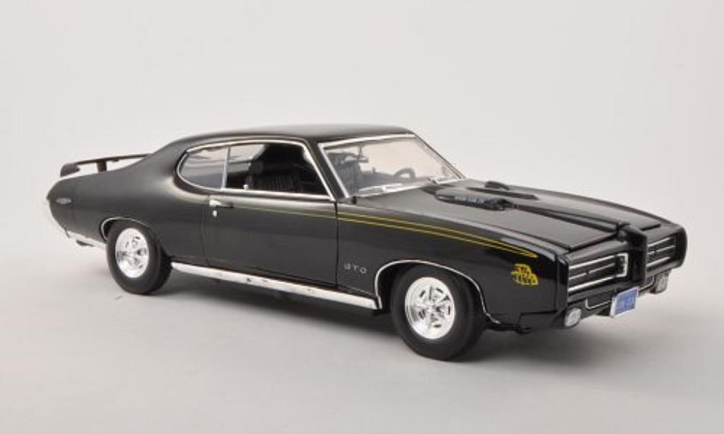 Pontiac GTO 1/18 Motormax noire 1969