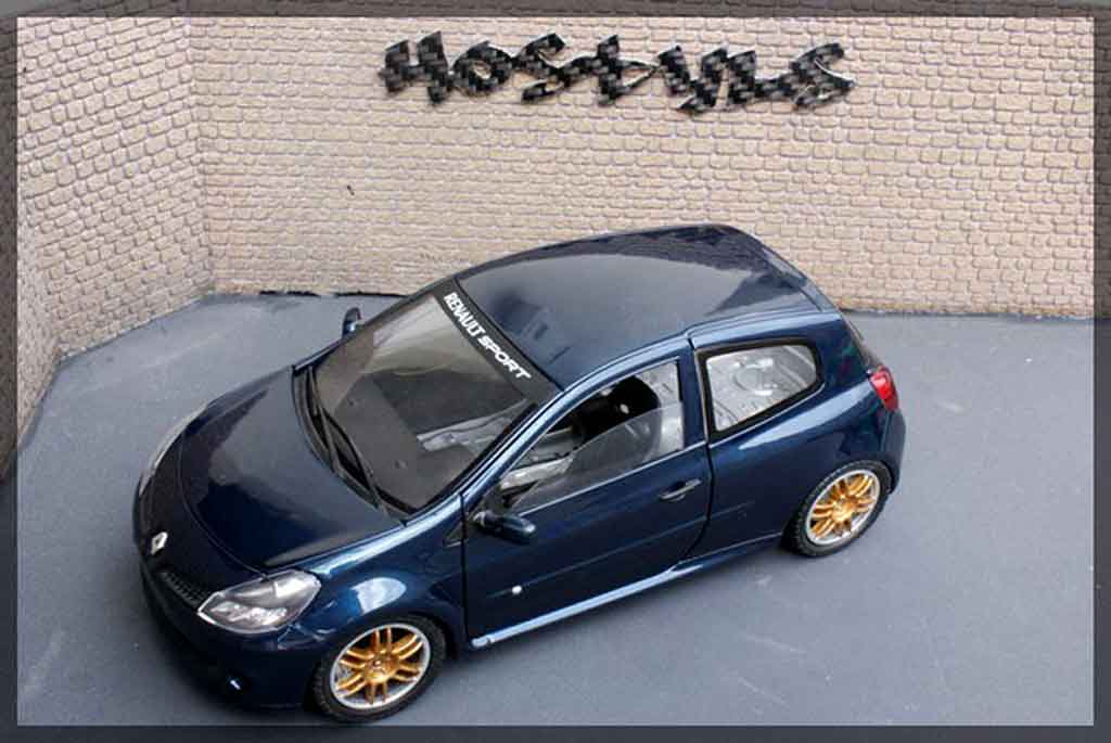 Renault Clio 3 RS 1/18 Solido 3 RS williams